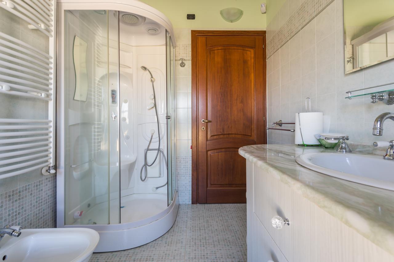 Anaelehouseapartments Ltb Арбореа Екстериор снимка
