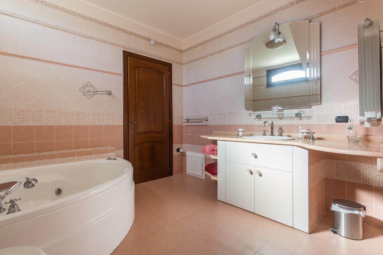 Anaelehouseapartments Ltb Арбореа Екстериор снимка